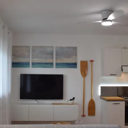 Calilla -appartamento Libeccio グラード