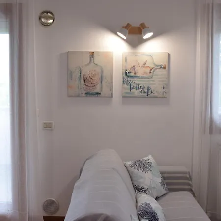 Calilla -appartamento Libeccio Градо